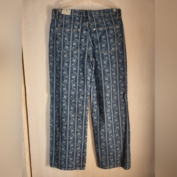 Free People We The Free Tennessee Low Rise Printed Boyfriend Jeans - Picture 10 of 15